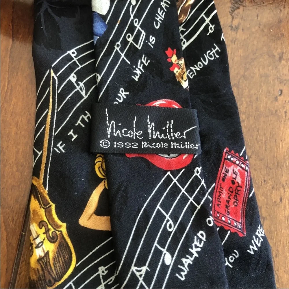 Nicole Miller Country Music Silk Tie Guitar Cowboy Hat Record Black Vintage 90s